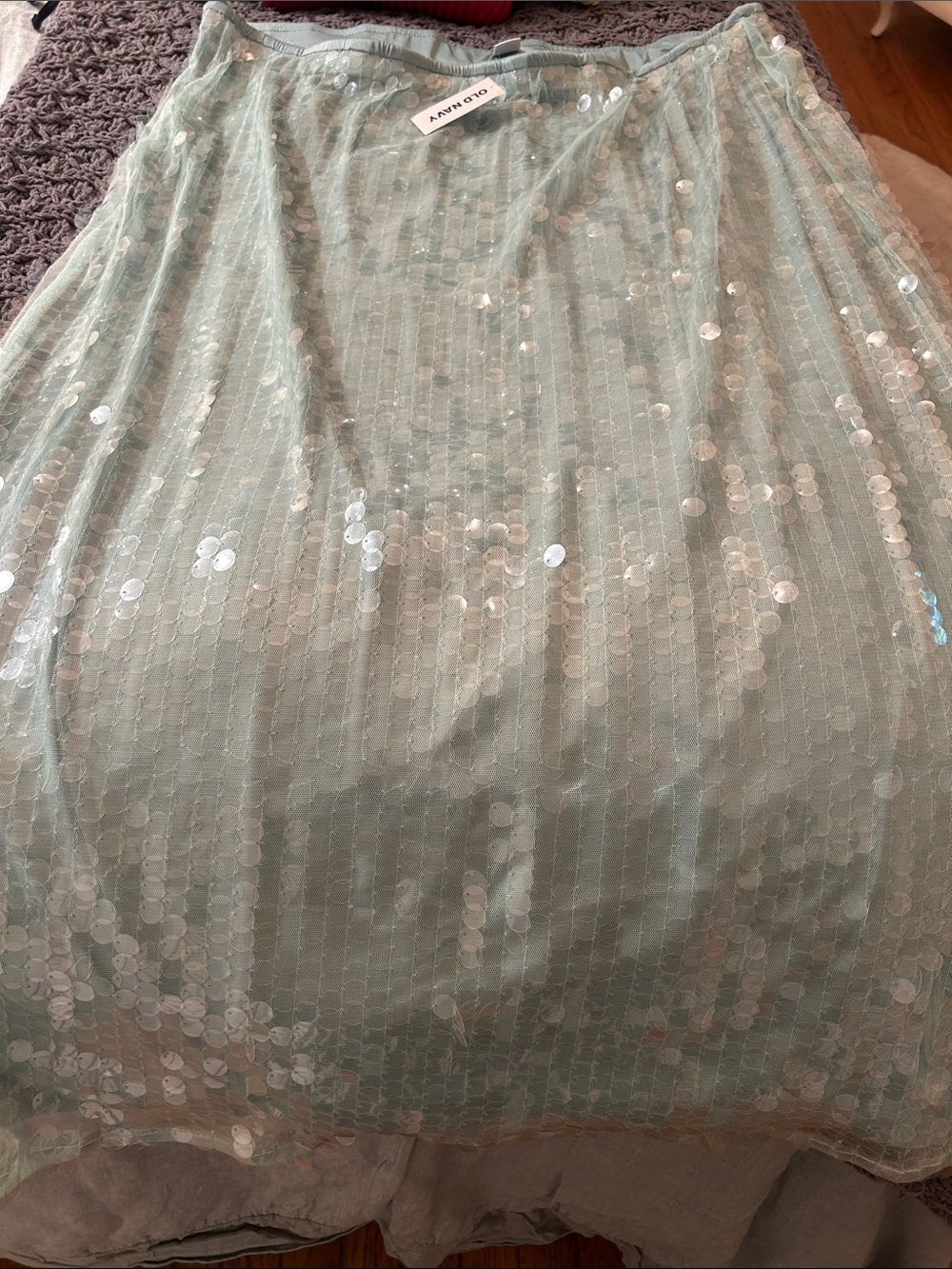 Old Navy Mint Sequin Midi skirt